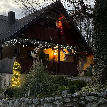 Kuca Za Odmor "Neralic" Villa Josipdol Exteriör bild